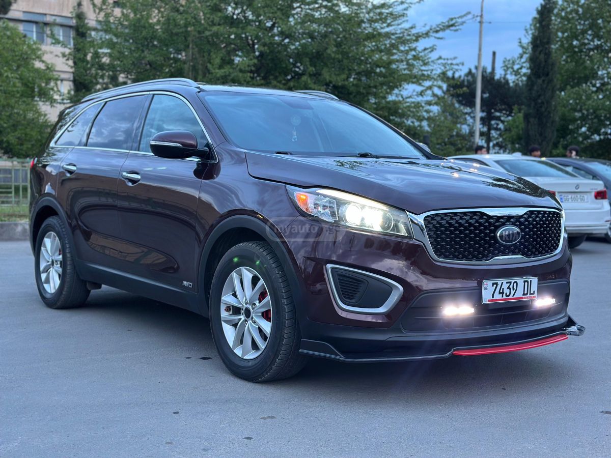 Kia Sorento - фото 2