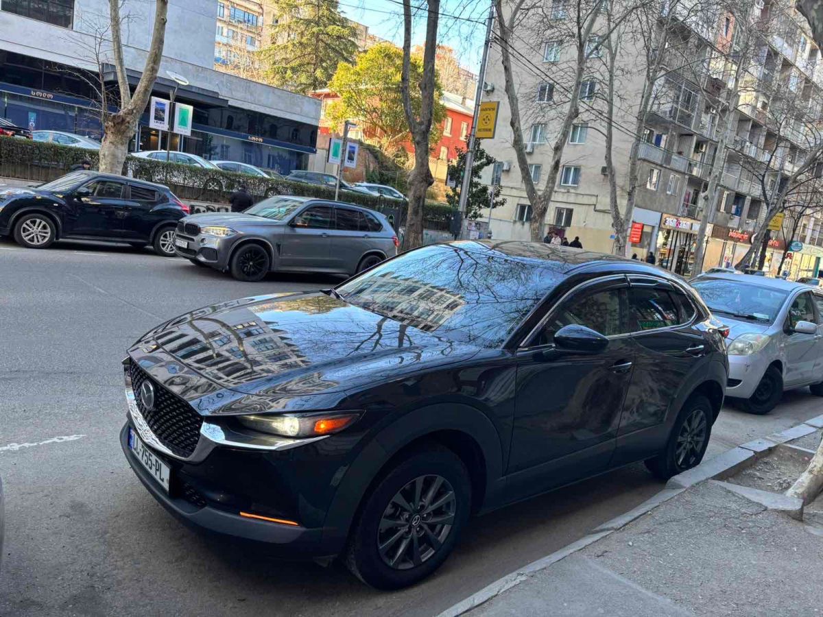 Mazda CX-30 - фото 1