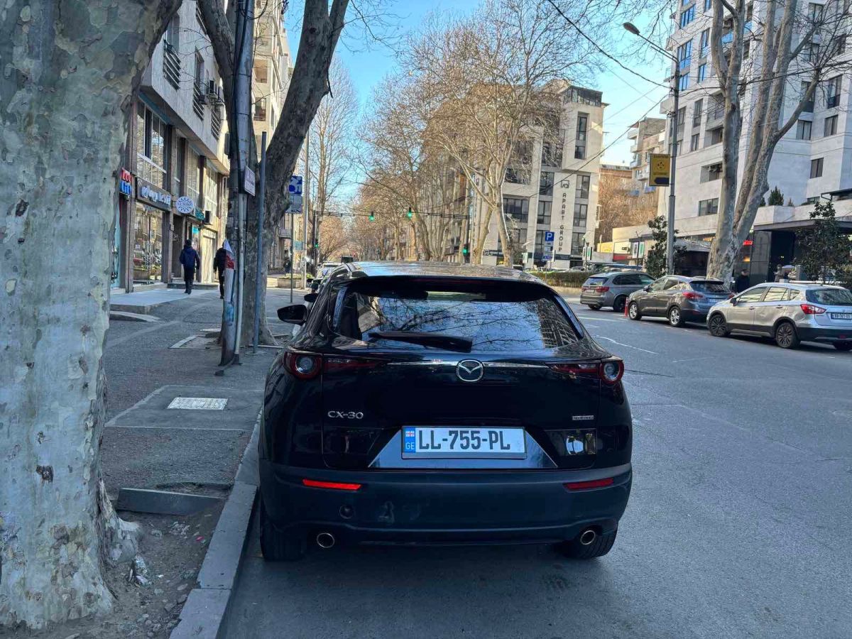 Mazda CX-30 - фото 3