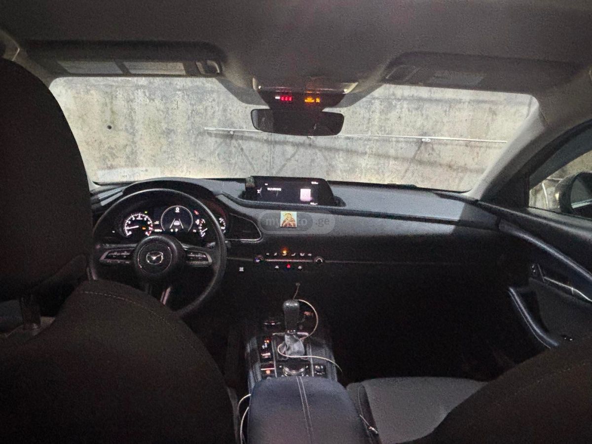 Mazda CX-30 - фото 6