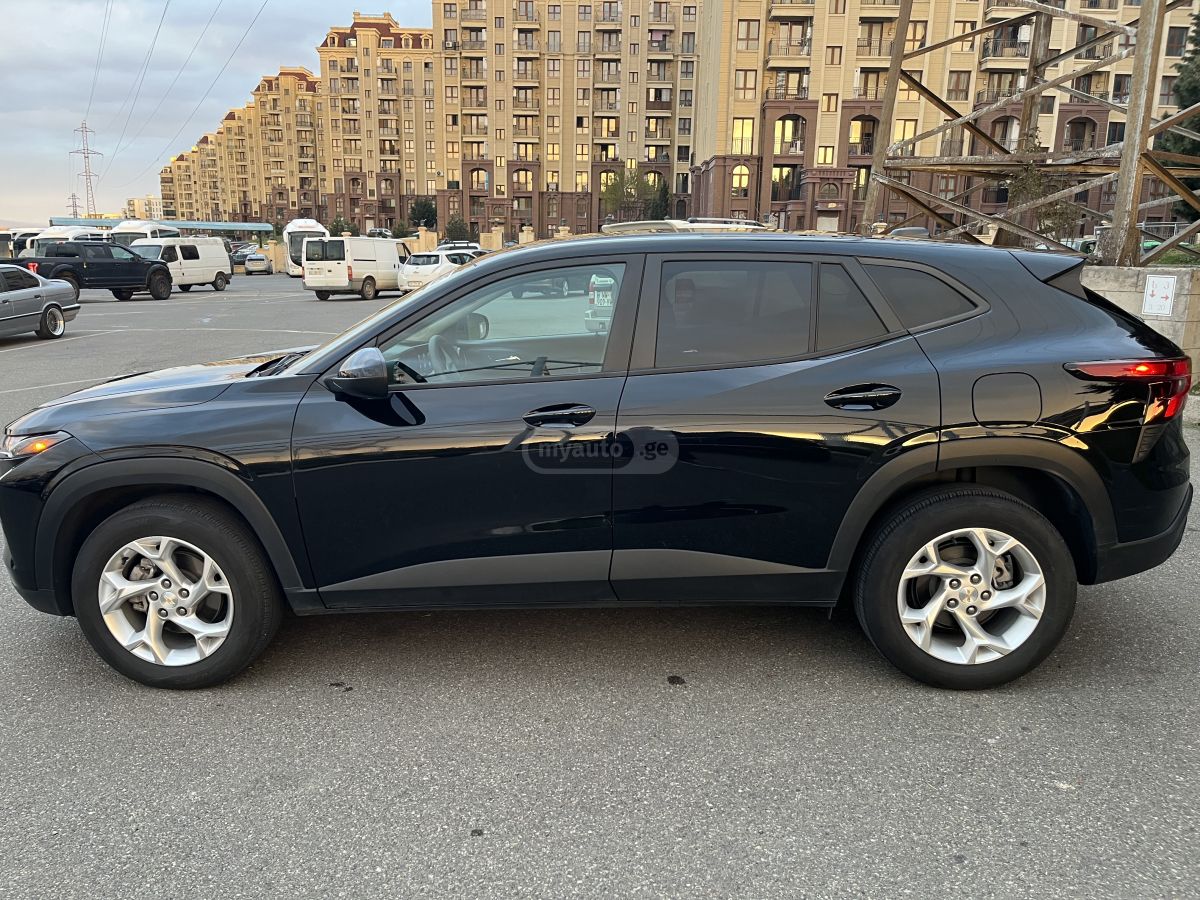 Chevrolet Trax - фото 2