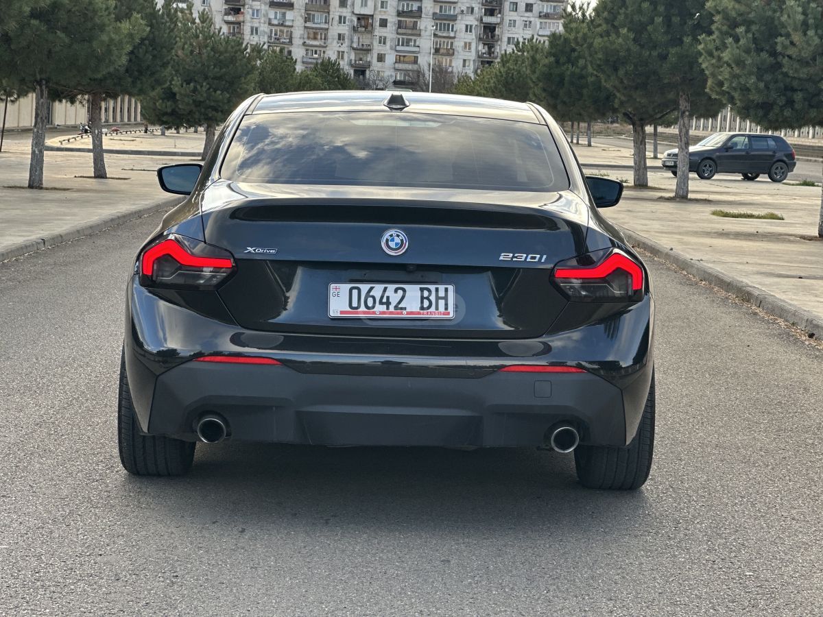 BMW 230i 2023 — миниатюра 4