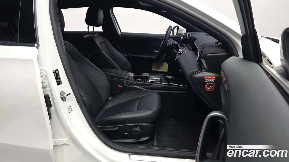 Mercedes-Benz - фото 11