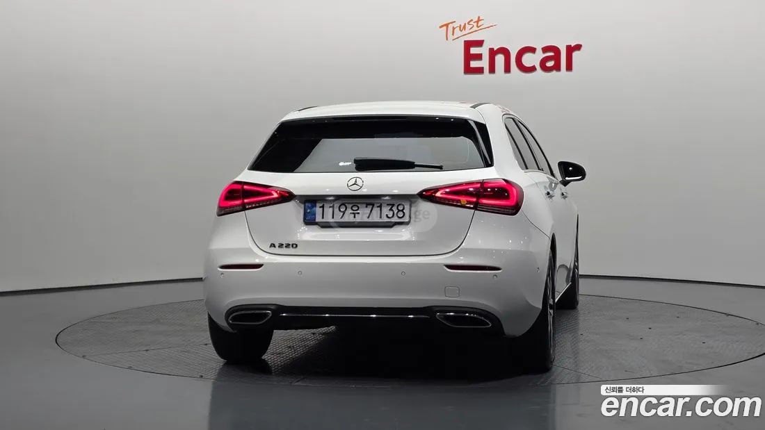 Mercedes-Benz - фото 4