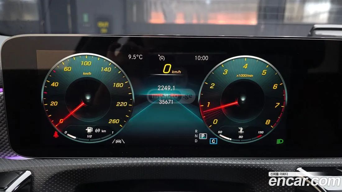 Mercedes-Benz - фото 8