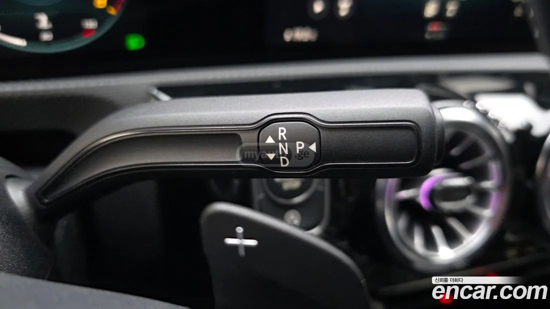 Mercedes-Benz - фото 9