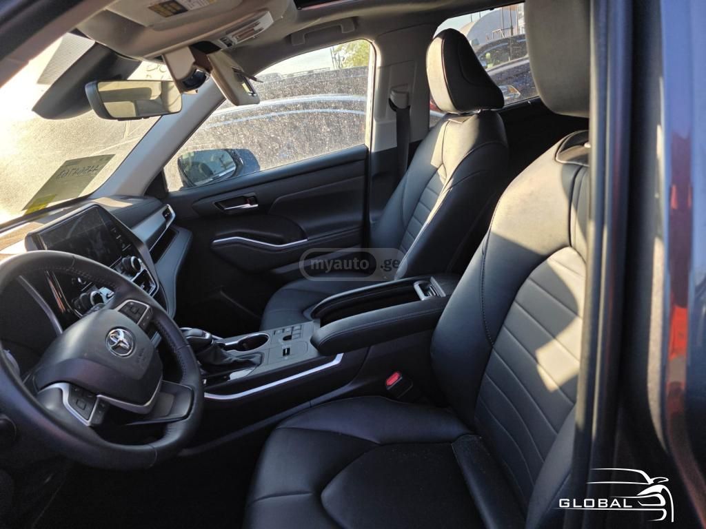 Toyota Highlander - фото 8