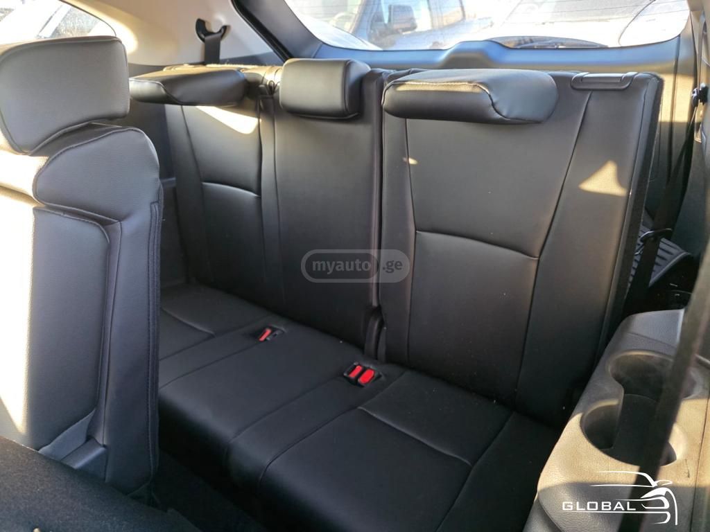 Toyota Highlander - фото 9