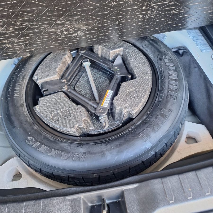 Toyota RAV 4 - фото 14