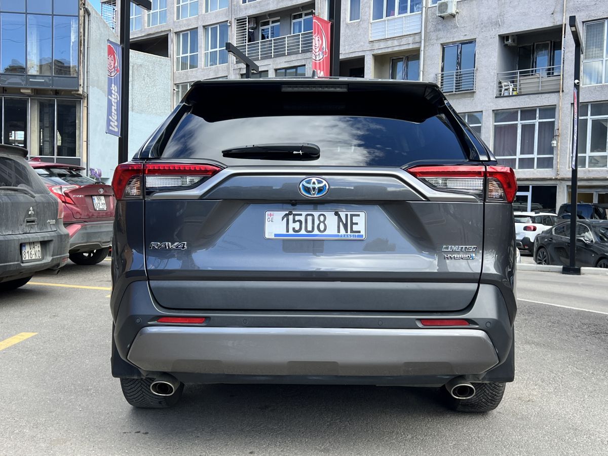 Toyota RAV 4 - фото 5