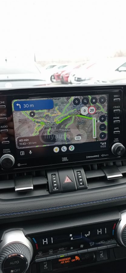 Toyota XSE 4dr All-Wheel Drive CVT — миниатюра 15