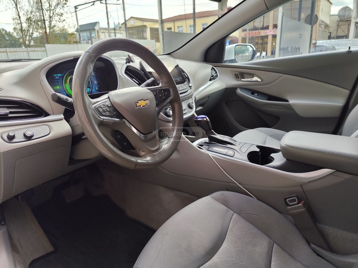 Chevrolet Volt - фото 10