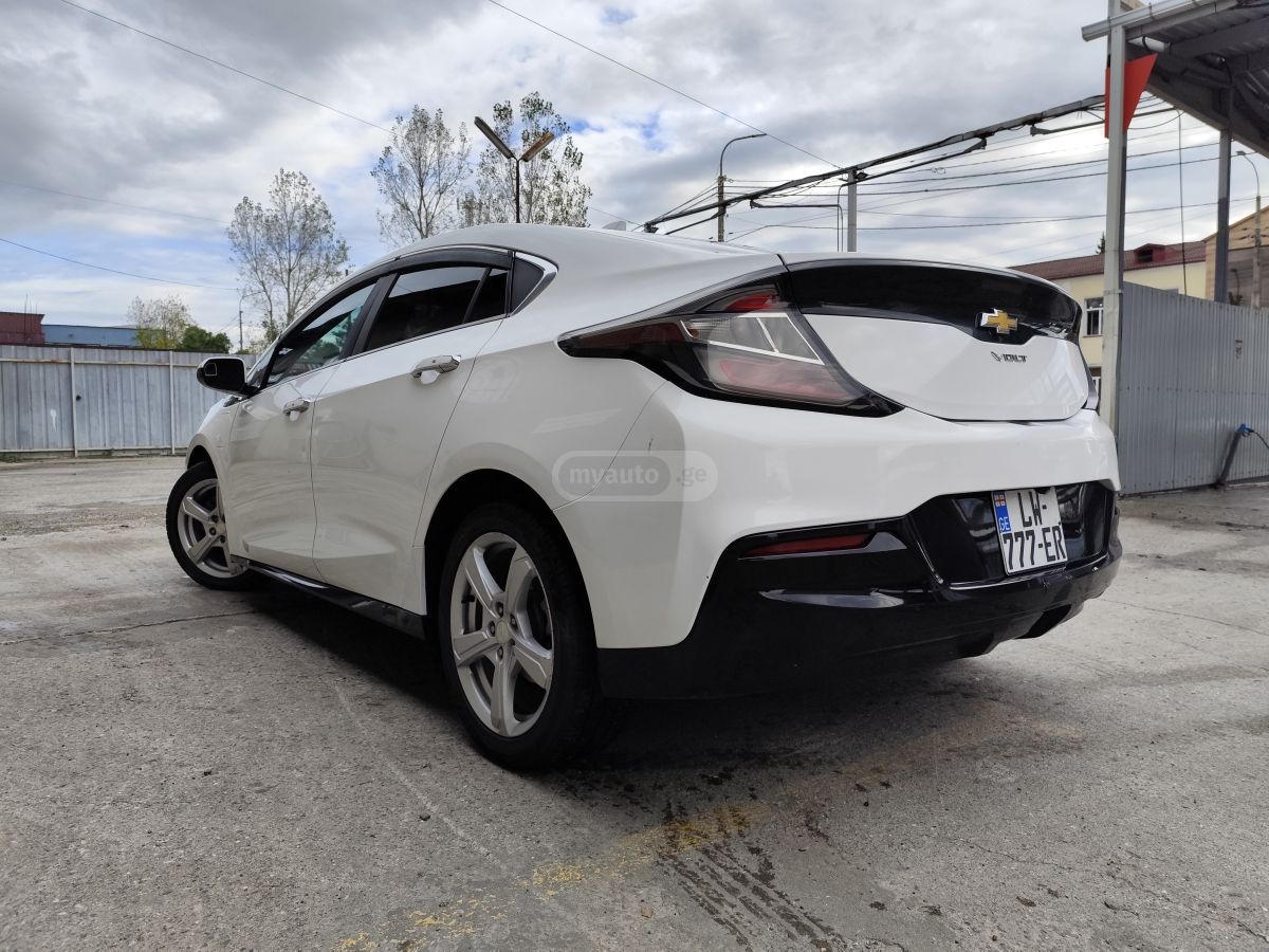 Chevrolet Volt - фото 3