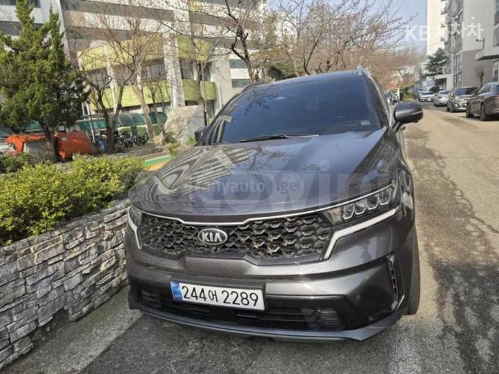 Kia Sorento - фото 1