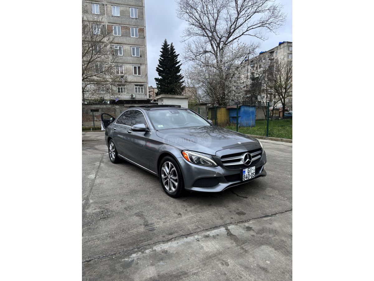 Mercedes-Benz C 300 - фото 3