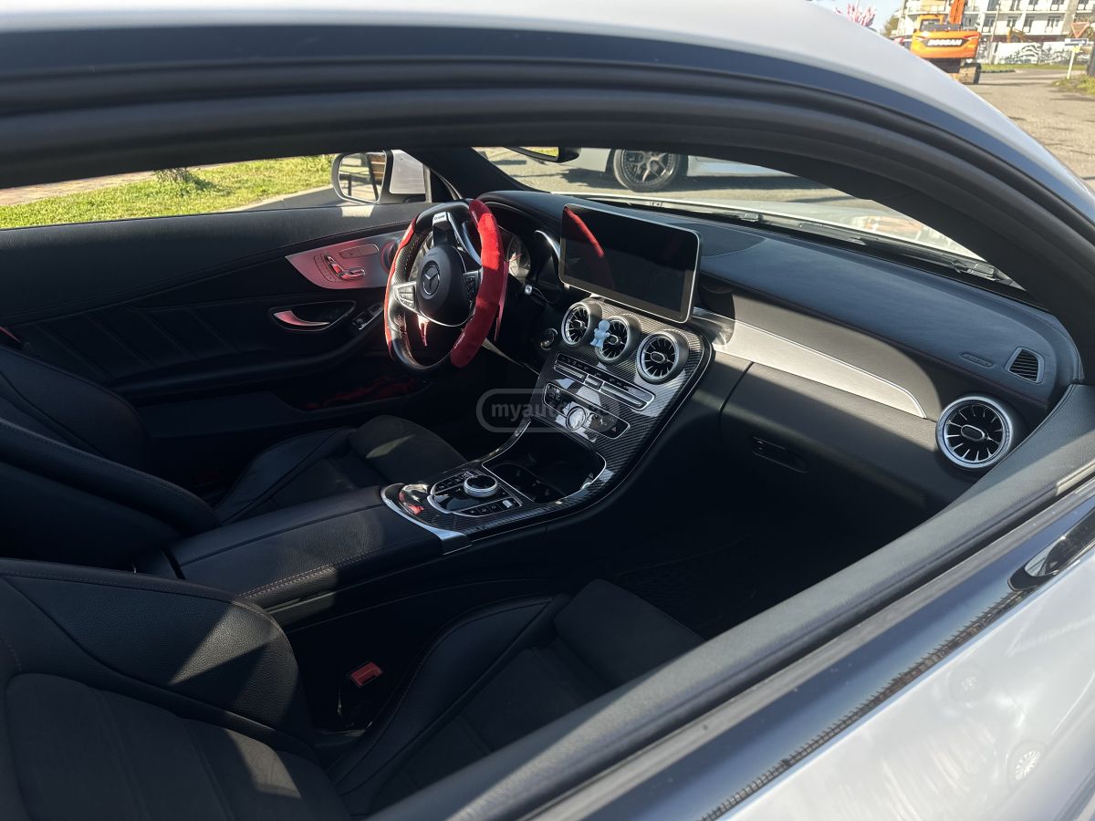 Mercedes-Benz C 43 AMG - фото 12