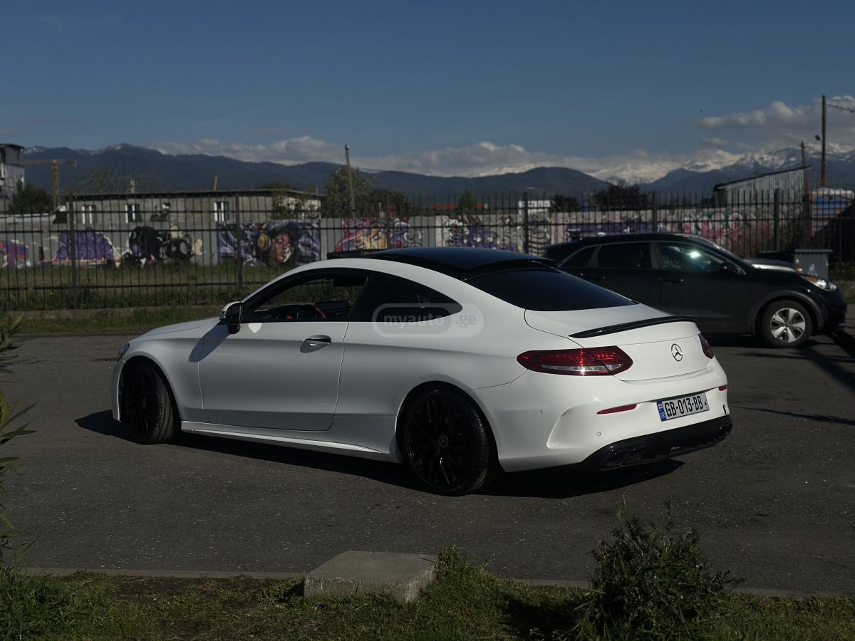 Mercedes-Benz C 43 AMG - фото 2