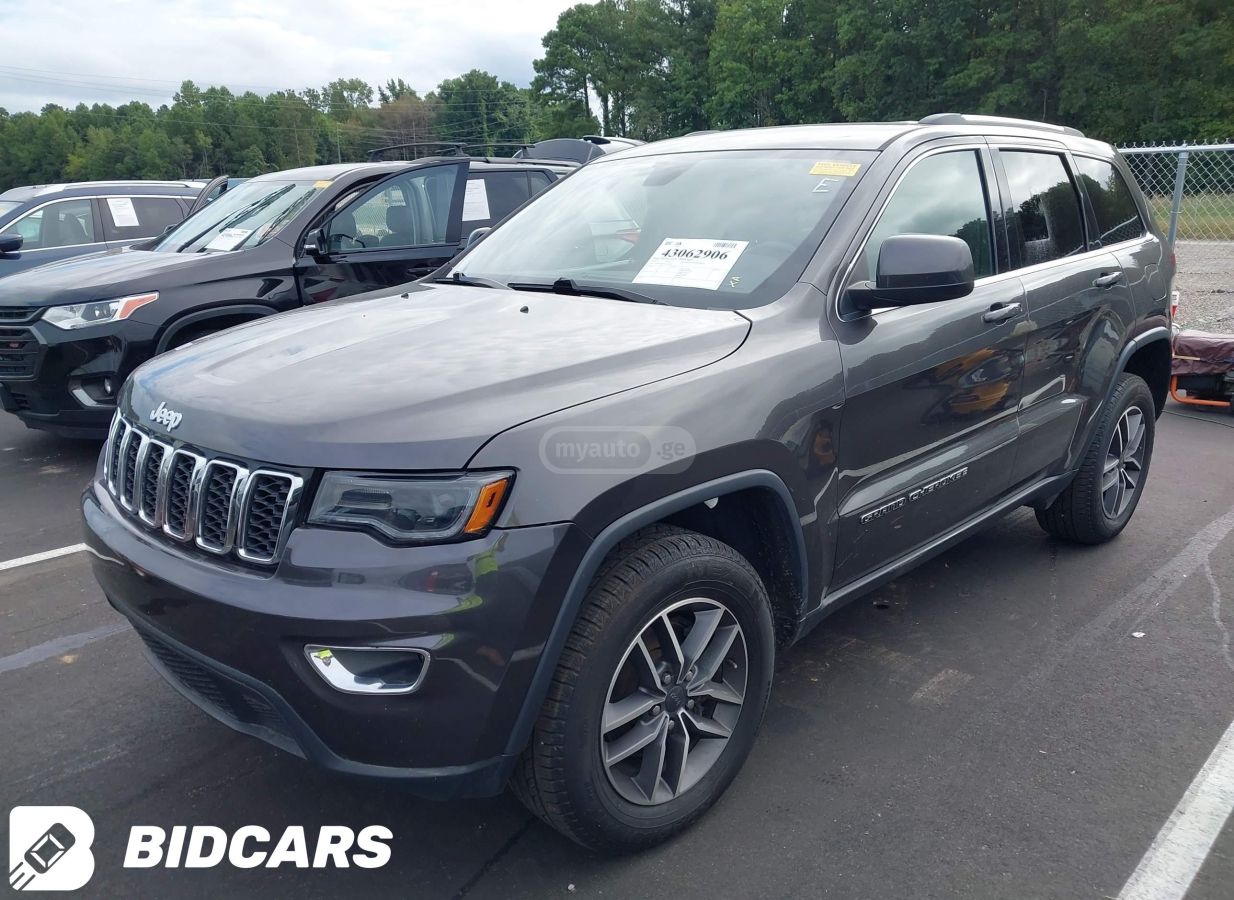 Jeep Laredo 4dr 4x4 Automatic — миниатюра 2