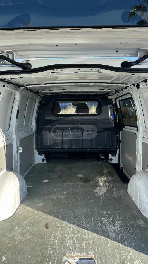 Mercedes-Benz Vito - фото 12
