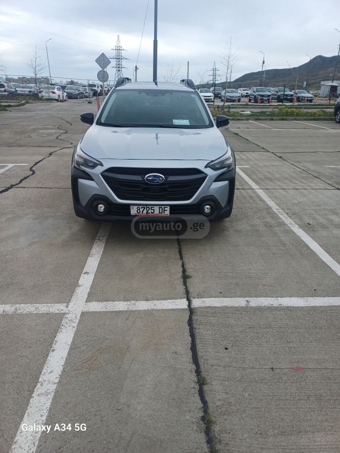 Subaru Outback - фото 1
