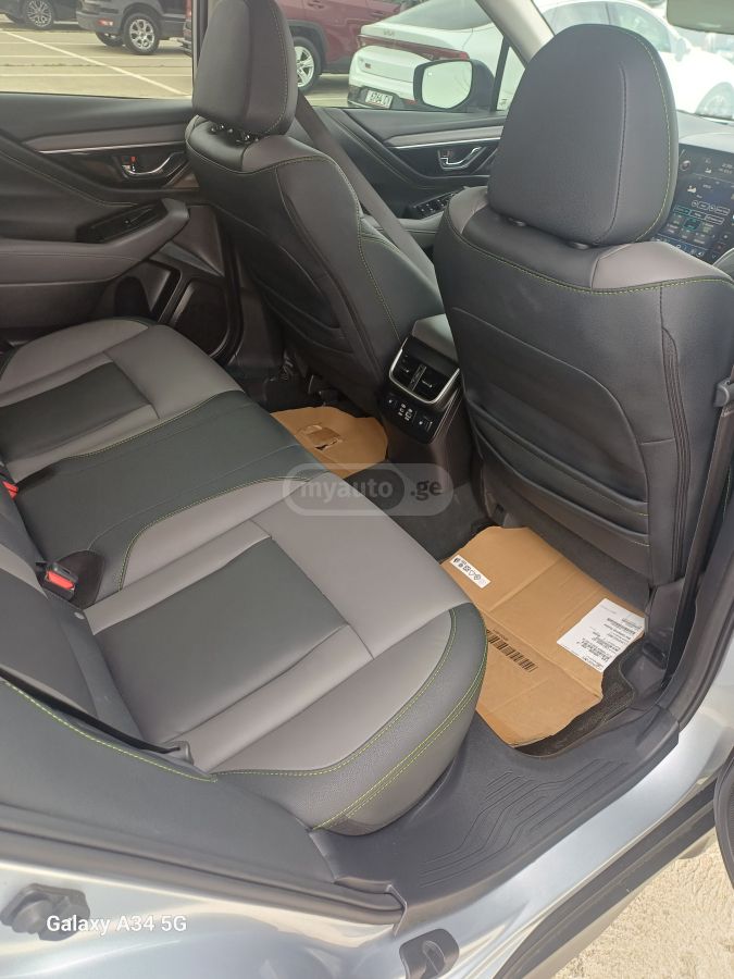 Subaru Outback - фото 10