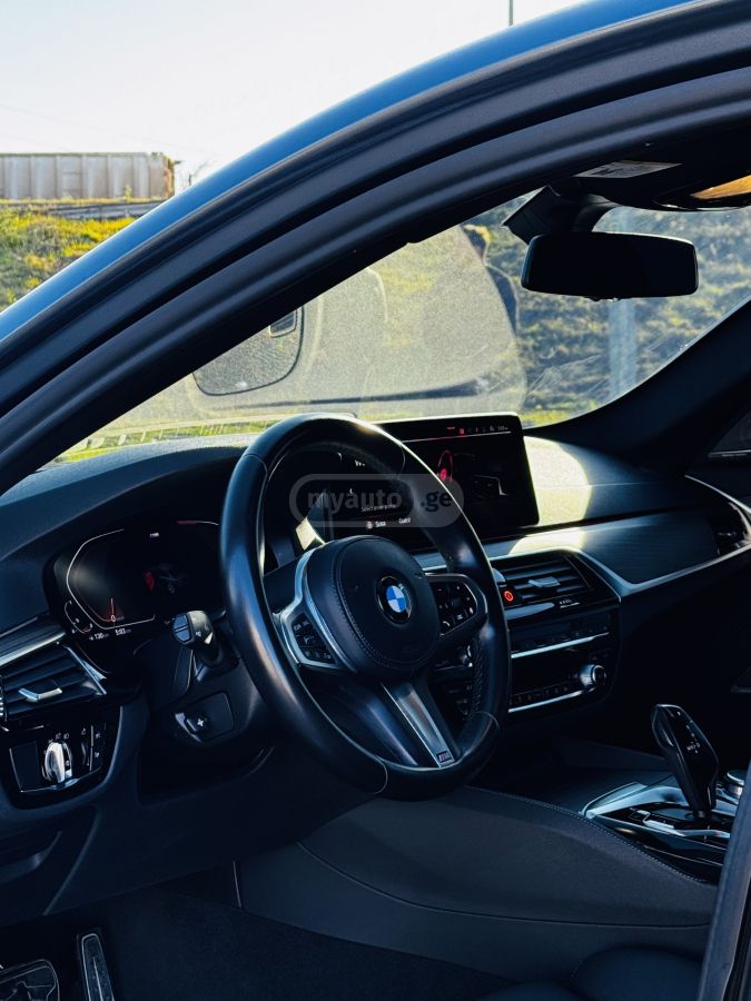 BMW 530 - фото 10