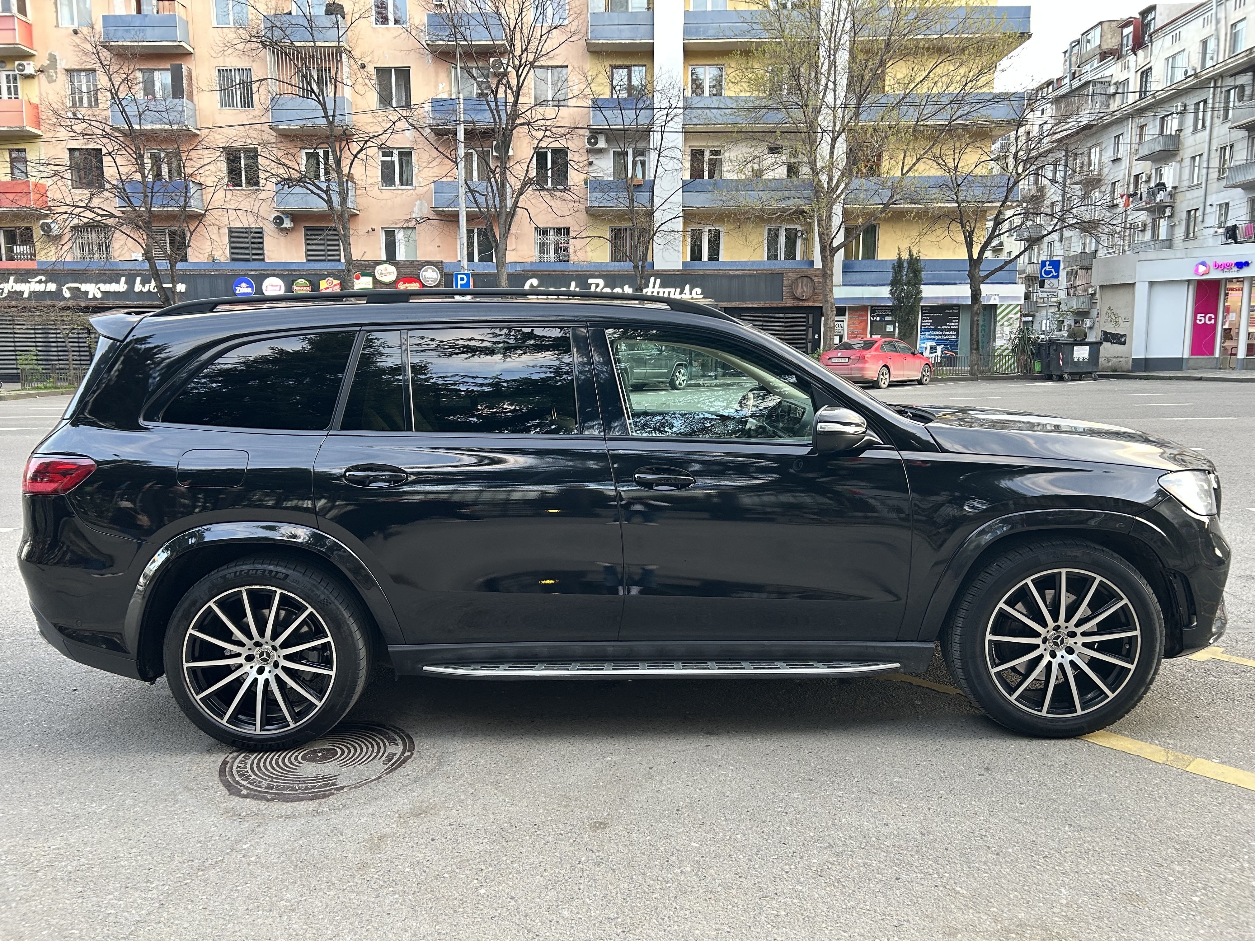 Mercedes-Benz GLS 450 AMG - фото 9