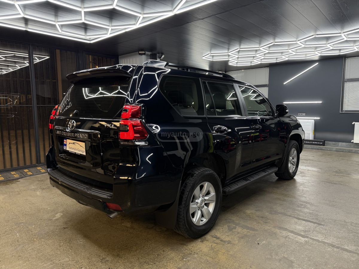 Toyota Land Cruiser Prado - фото 6