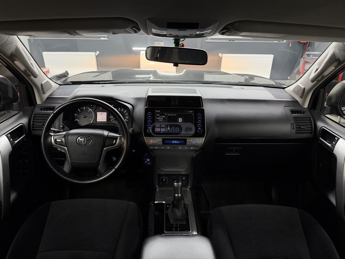 Toyota Land Cruiser Prado - фото 9