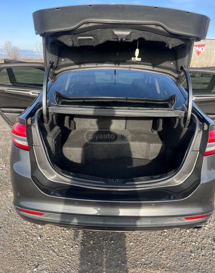 Ford Focus - фото 3