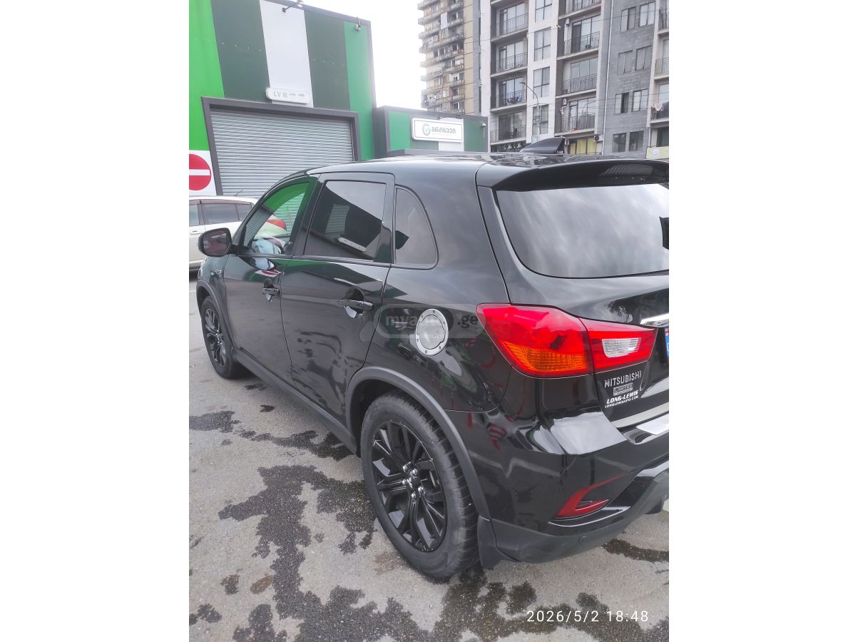 Mitsubishi Outlander Sport - фото 4