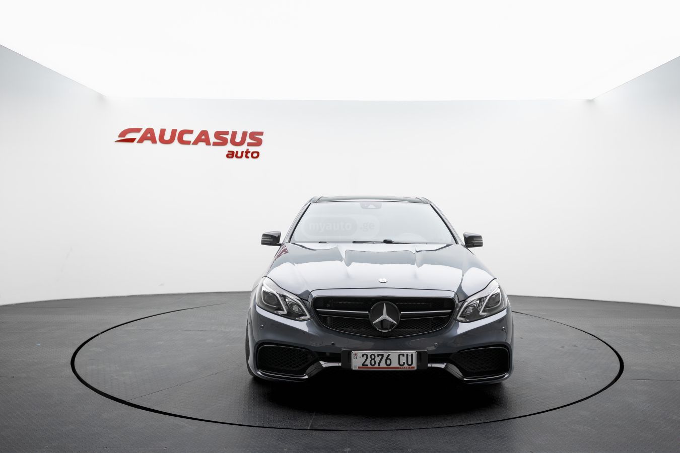 Mercedes-Benz E 400 - фото 2