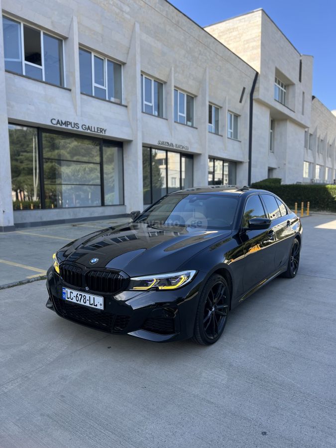 BMW 330 - фото 2