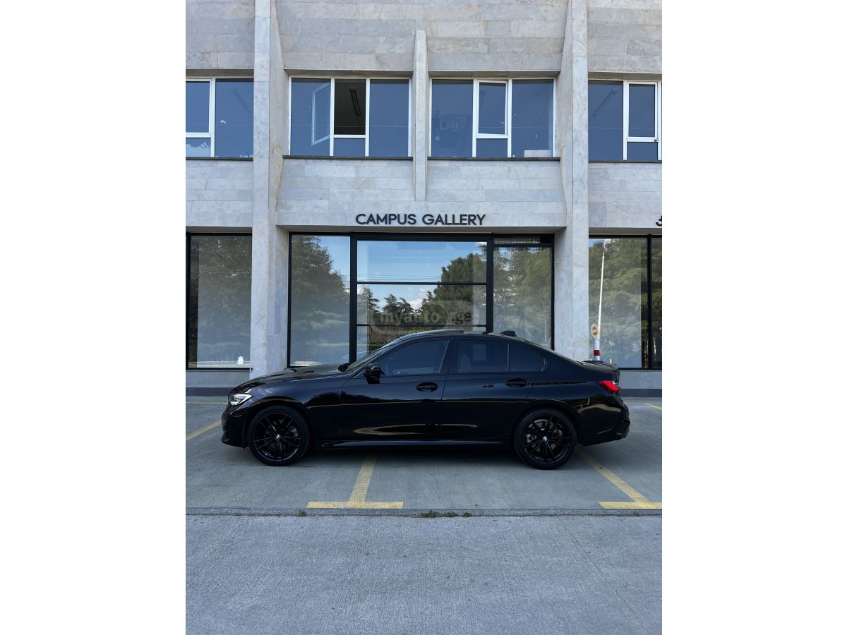 BMW 330 - фото 3