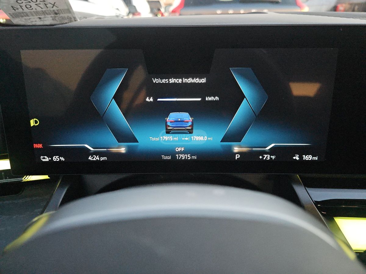 BMW I7 - фото 12