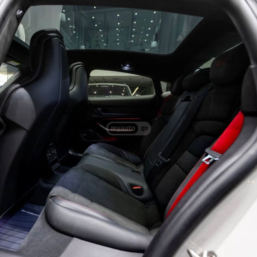 Porsche Taycan Turbo - фото 4