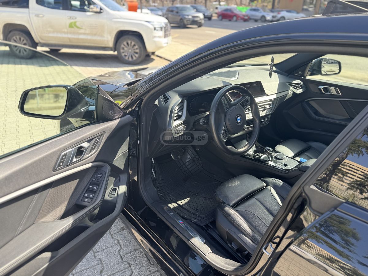 BMW i xDrive 4dr All-Wheel Drive A — миниатюра 11