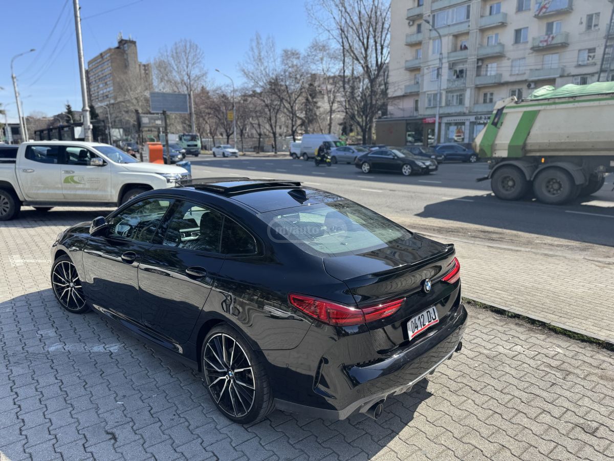 BMW i xDrive 4dr All-Wheel Drive A — миниатюра 8