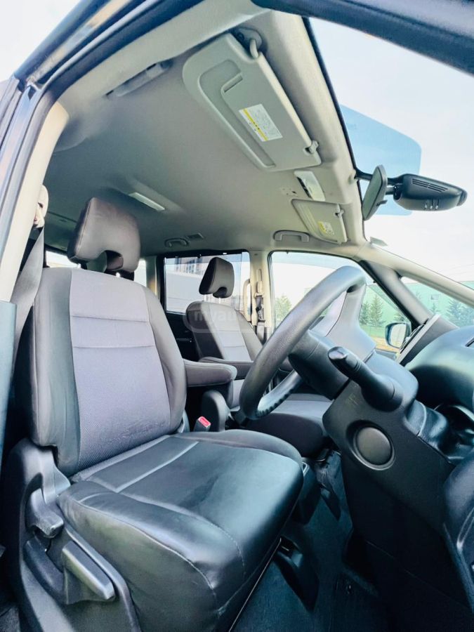 Nissan Serena - фото 6