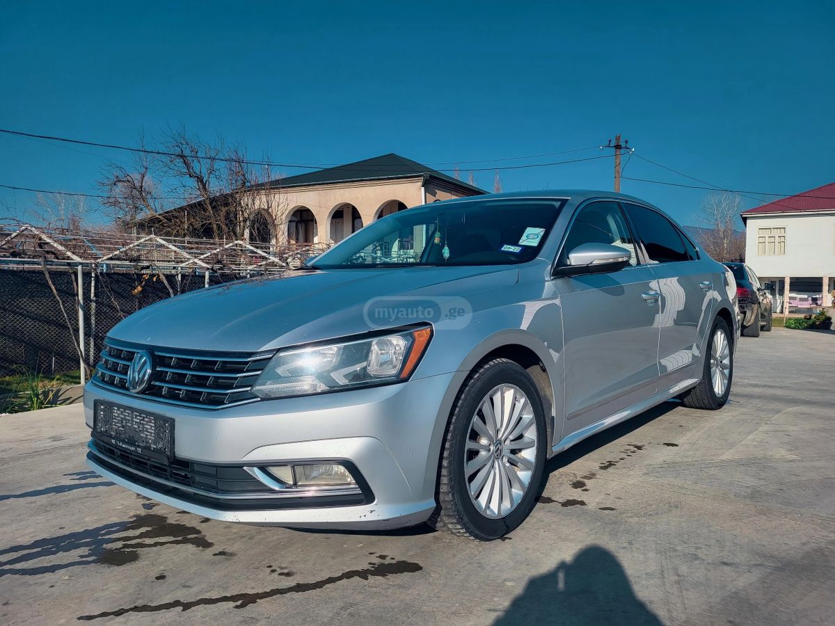 Volkswagen Passat - фото 5