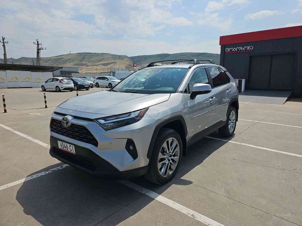 Toyota Toyota RAV4 — миниатюра 1
