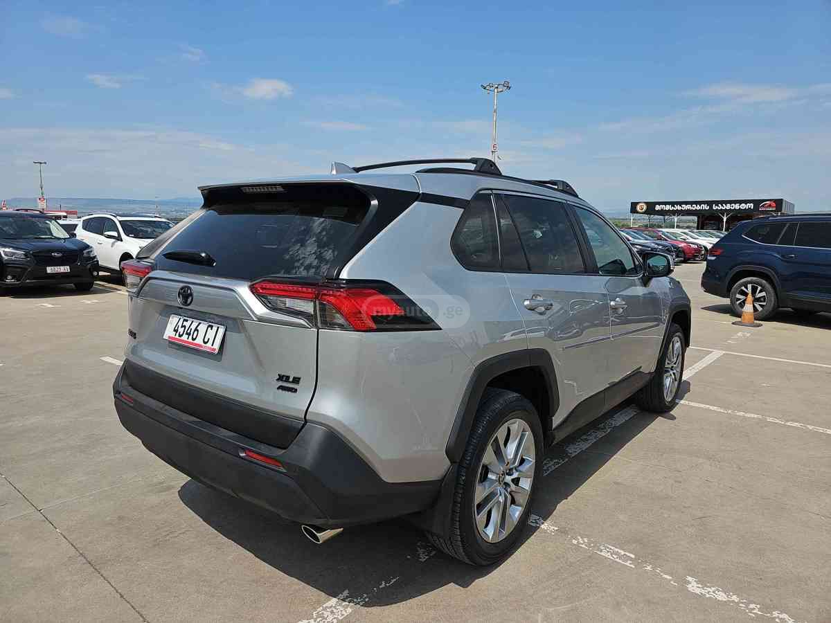 Toyota Toyota RAV4 — миниатюра 4