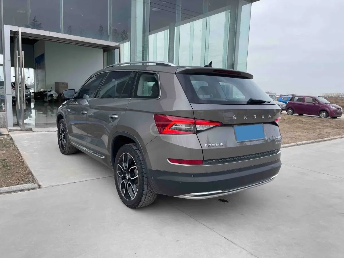 Skoda Kodiaq 2021 — миниатюра 3