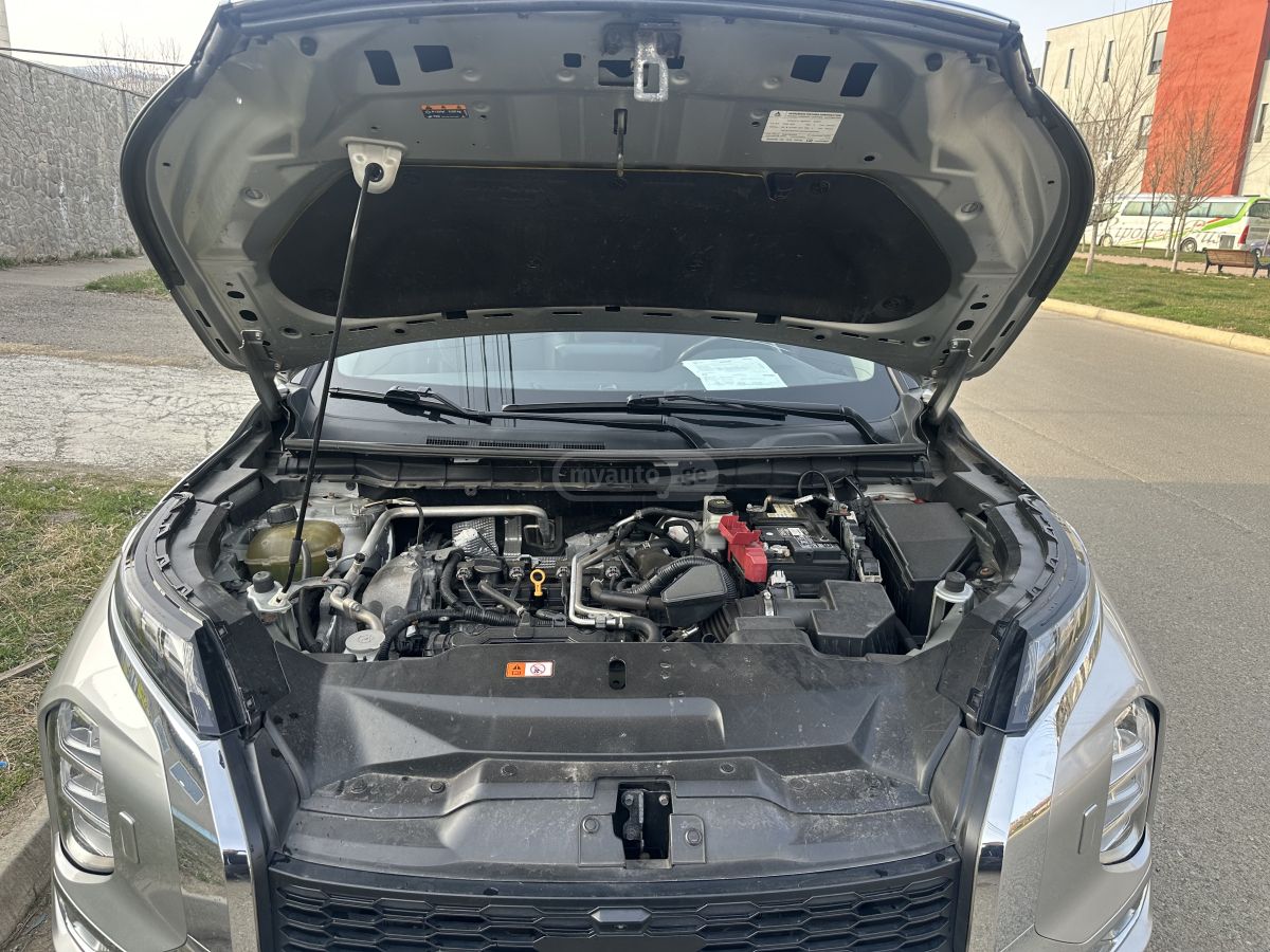 Mitsubishi Outlander - фото 12