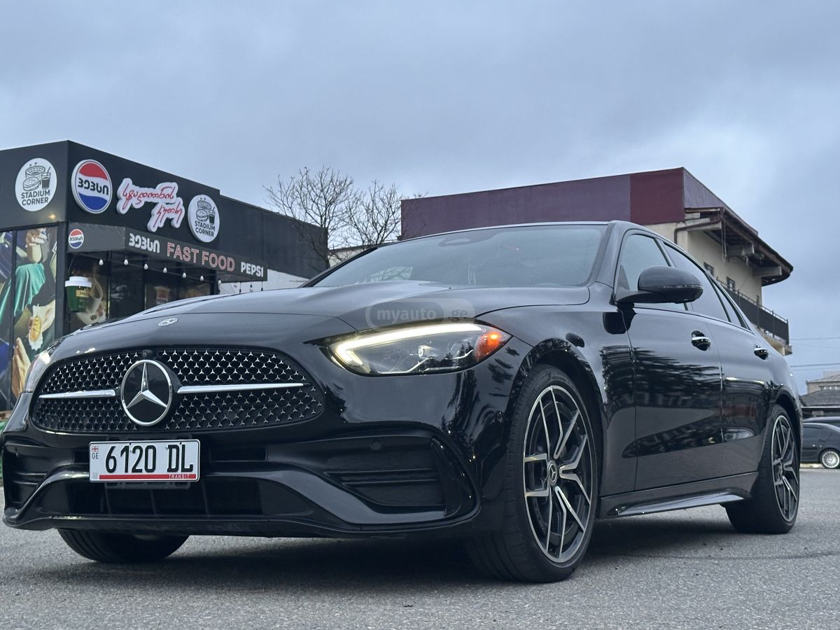 Mercedes-Benz C 300 - фото 4