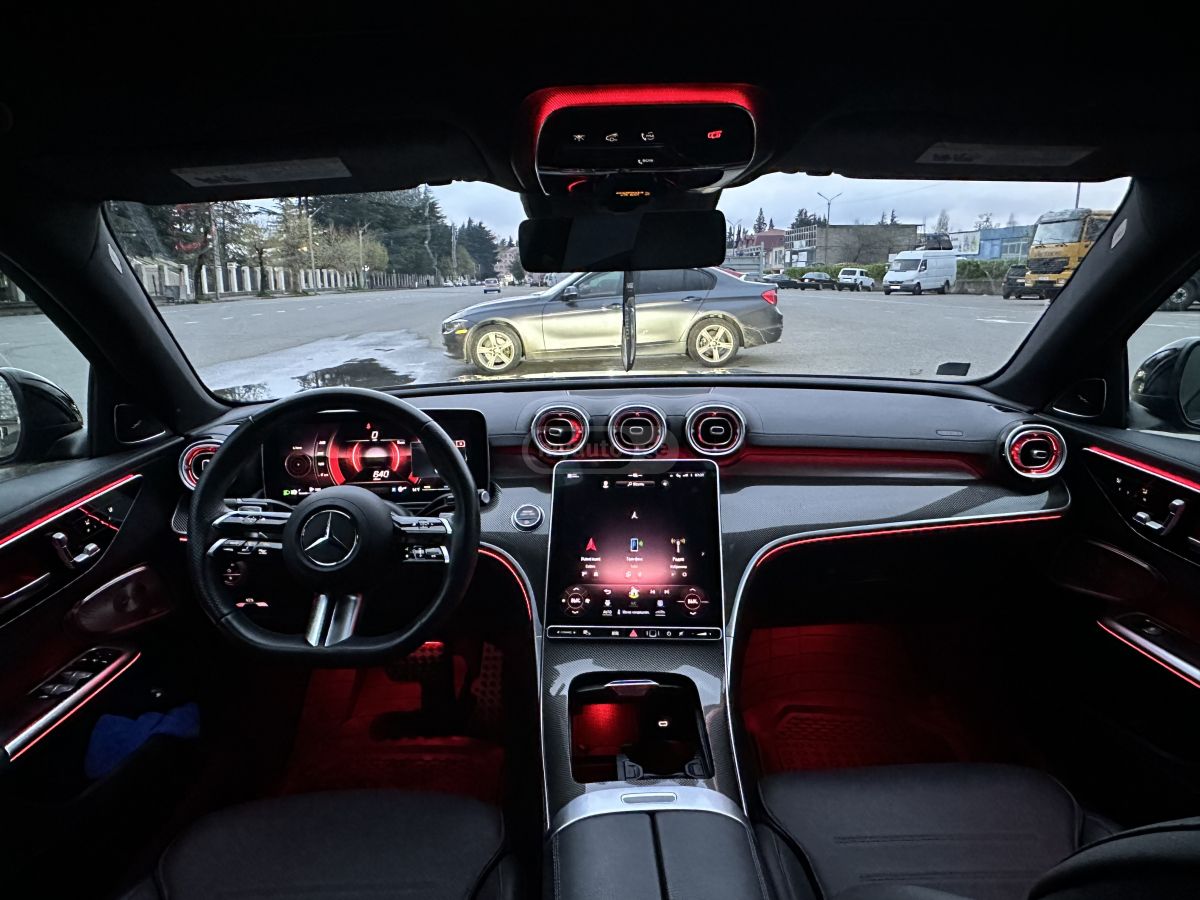 Mercedes-Benz C 300 - фото 9