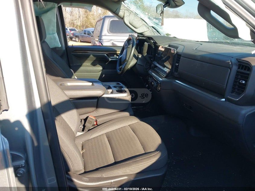 Chevrolet Silverado 2024 — миниатюра 5