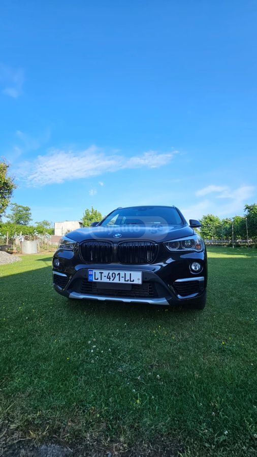 BMW X1 - фото 2