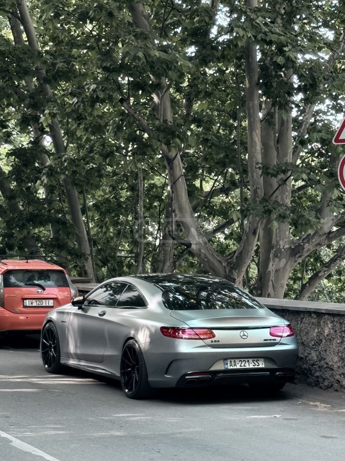 Mercedes-Benz S 63 AMG - фото 10