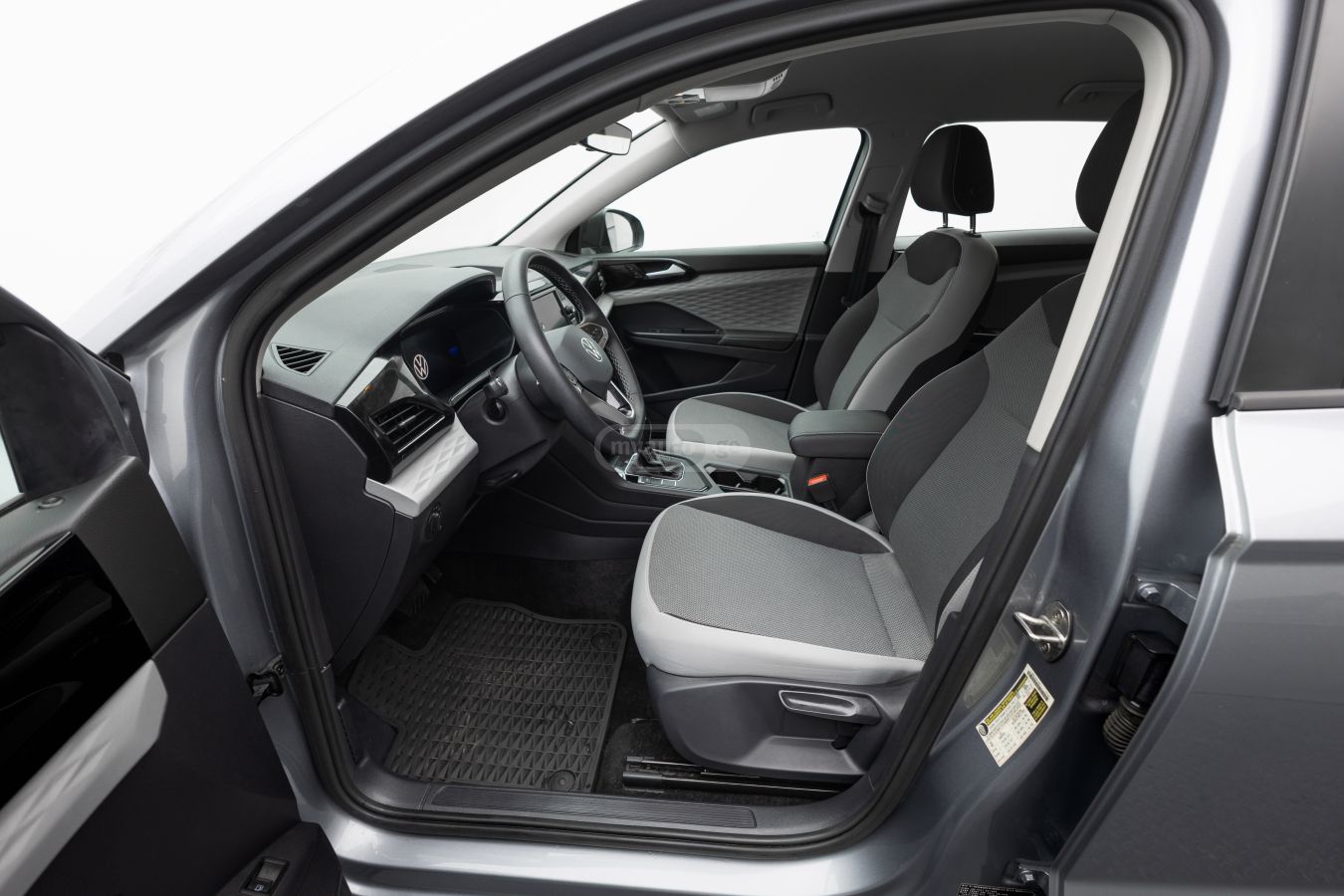 Volkswagen Taos - фото 10